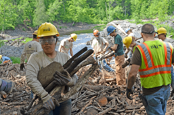 Crews clear logjam at Jay Cooke State Park